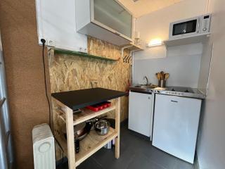 Small studio heart station - 6