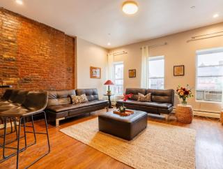 Gorgeous Two Bedroom Flat in Manhattan - 1