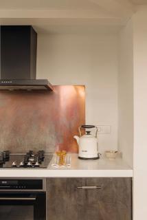 Light, Spacious, Perfect Location - 3