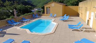 Le Caldarium - Classé 2 Etoiles - Thermes 10 mn - 6 pers - 8