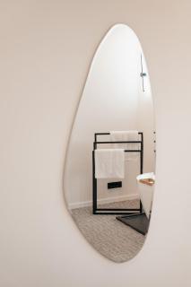 BlackSuite Apartment, Luxury Stay in Prishtina City Center - 4