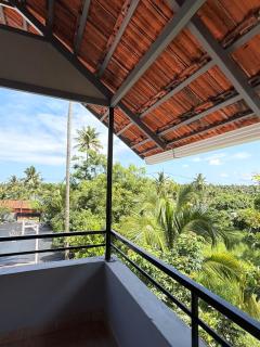 Lakeside Meadows- Diamond Homestay - 6