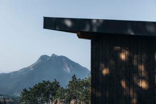 Nuit insolite haute savoie - Unik Lodges Annecy - Aurore - Hébergement insolite avec vue montagne et spa privé - 6
