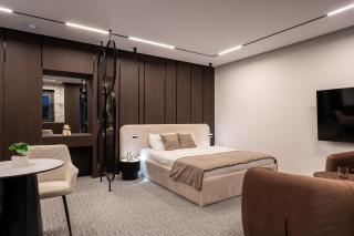 Grand Suite Apartment, Luxury Stay in Prishtina City Center - 7