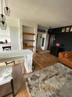 Apartament central A - 8