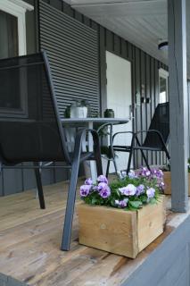 Centrally located, 3 bedrooms, garden, parking and fast WiFi - 5