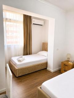 Olen Apartments - 8