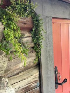 Small house - simple living - 7