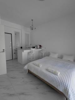 White Angels - 8