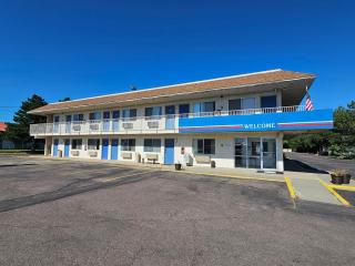Motel 6-Mitchell, SD - 7