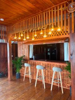 Nashers Seabar&Stay at Viewpoint - 4