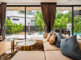 Tranquil pool villa near Nai Thon beach - 9