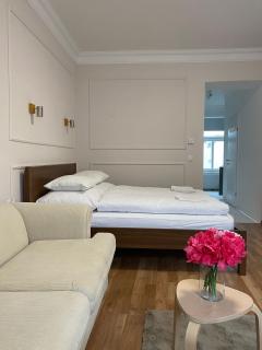 Bright & Cozy Apartment - 15 min from City Center - 8
