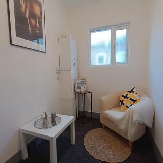 Twilight GF2 Single Room with Private Bathroom - 5