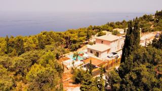 Limestone House - 8