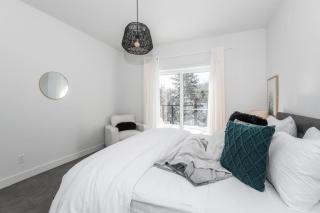 Luxurious Villa Tremblant 4 Bdrs W Hot Tub B85 - 2