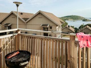 5 star holiday home in UDDEVALLA - 5