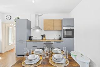 KUELhome - Zentrale und ruhige Wohnung mit Küche - 9