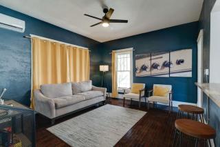 Historic Music City Loft Sleeps 8, Near Broadway - 0