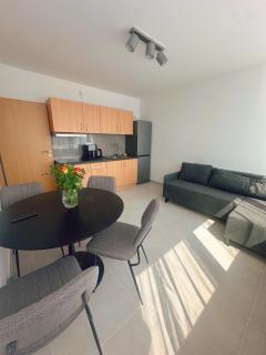 Apartment 12B - 6