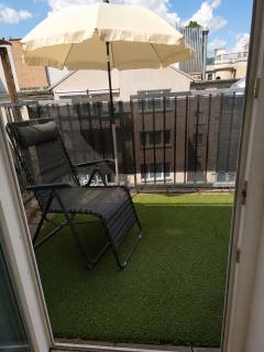Cozy Furnished Room with Terrace Top Floor in Vienna - 4