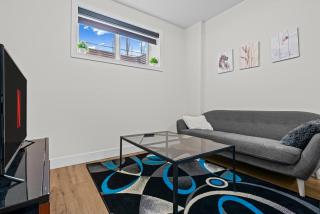2BHK Close to Downtown Whyte Ave UofA 10631 - 5