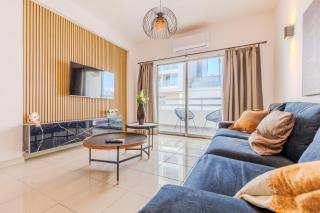 Sea View 2BR - Next to Radisson Blu and Larnaca Port - 8