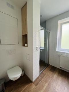 Útulný 2-izbový apartmán s balkónom v centre mesta - 1