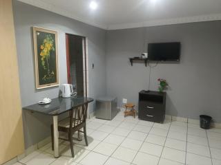 Jomus Guest House - 6