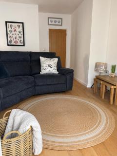 Boutique 2 Bed, parking, 2 mins to beach & town - 7