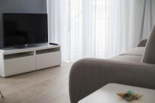 Le Carré D'Or by Connexion - Cannes - 2