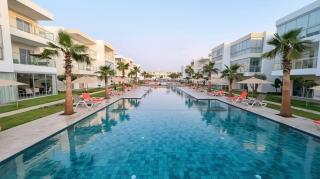 2BR Pool View Kids Pool & Gym 6 Min to Beach - 3