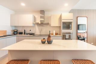 BRAND NEW! Stylish Stay in Vermare C7 - 6