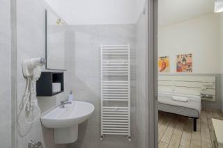 Affittacamere Limin - Smart Stay - Private Bathroom - near Malpensa , Milano , Rho Fiera - 2