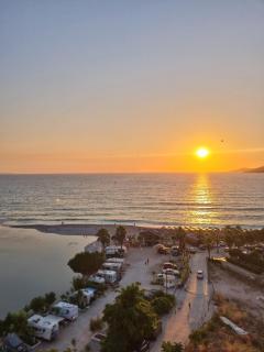 Elevated Beachfront - 9
