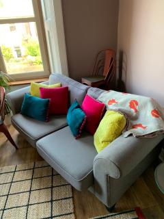 Castle Apt - Lovely 3-bed flat - Sunny Garden - By the Beach - 4