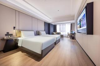 Atour X Hotel Shenzhen Sungang Diwang Mansion - 2