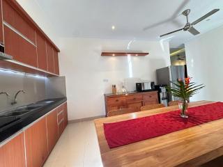Karminy Tropical Garden Villa by Best Living - 8