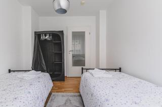 Modern 3-Room Apartment in Laatzen near Hannover Trade Fair - 6