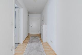 Modern 3-Room Apartment in Laatzen near Hannover Trade Fair - 2