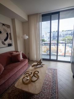 Luxury Wynwood 1BR 2 Bed -1 BathBalcony 4 Guest - 8