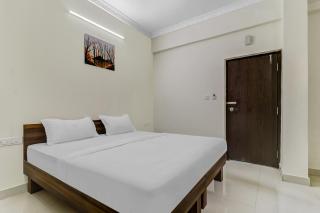 Capital O Safari Rooms Near Snow City - 2