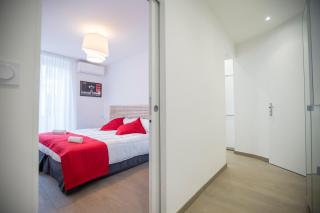 Le Carré D'Or by Connexion - 8