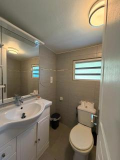 Studio apartment near Friar's Bay beach - 1