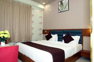 Hotel Mohan Palace - 6