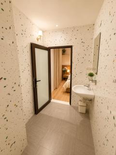 Old Quarter 6Br Morden Apt Beer street - 5