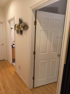 Metro Vancouver Guest House - 1