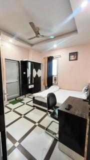 Hotel shree govind - 2