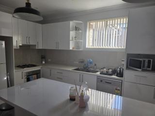 Private home Stay in Woodville North - 1