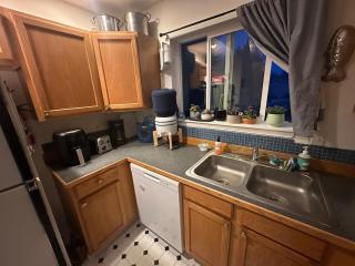 2BD 2BA cozy chalet Dog ok 1mi to clam beach quiet neighborhood - 4